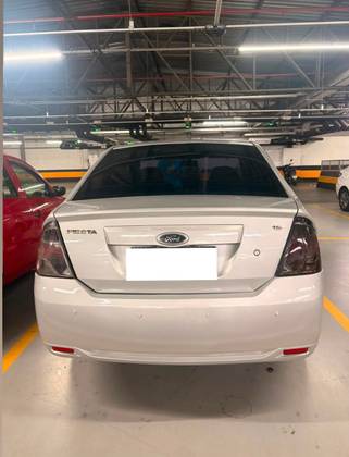 FORD FIESTA 1.6 ROCAM SEDAN 8V FLEX 4P MANUAL FORD FIESTA 1.6 ROCAM SEDAN 8V FLEX 4P MANUAL